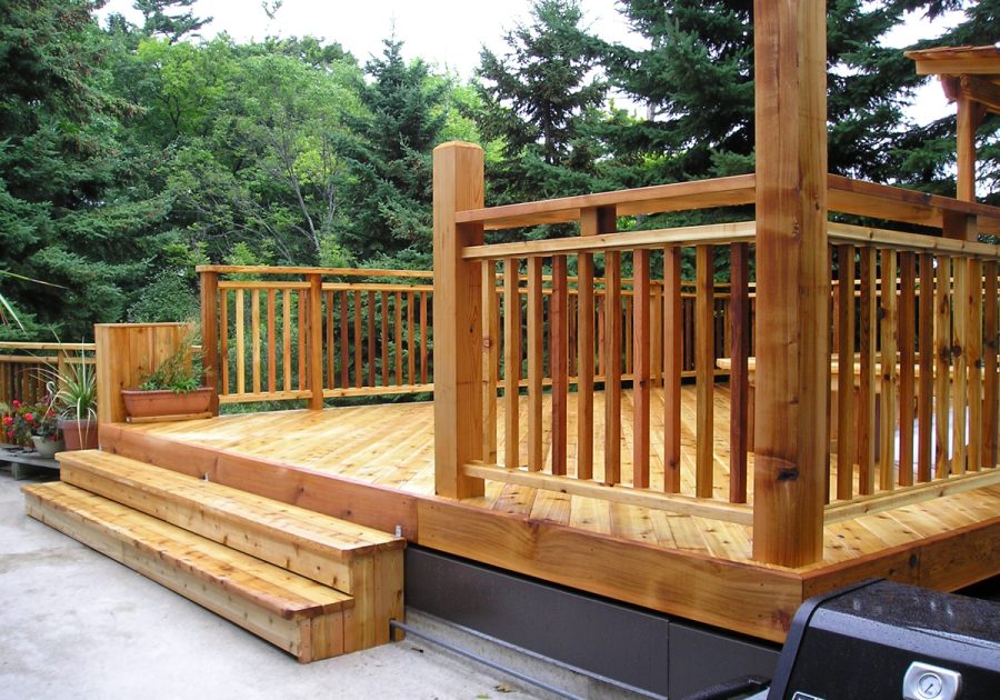 Custom Decks Designers