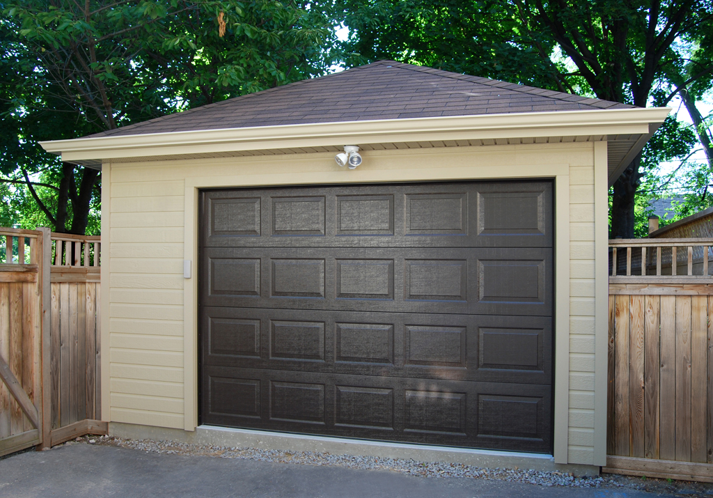 Detached single garage